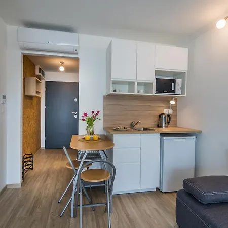 Apartament Mf Parafa Apartman *